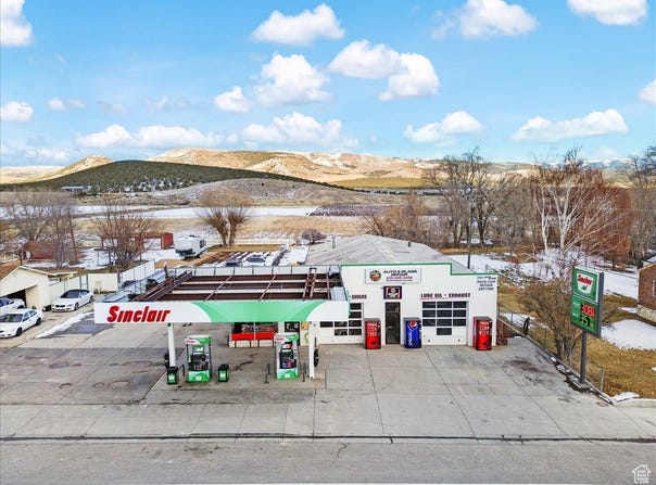 83 S STATE St, Fountain Green, UT 84632