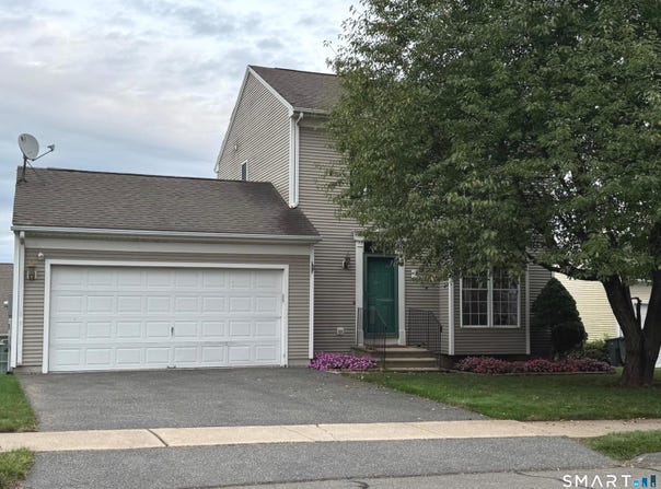 40 Mountain Laurel Way, Suffield, CT 06078