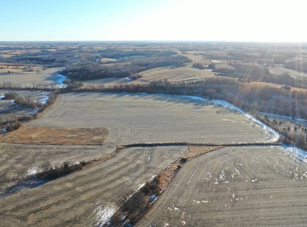 Crab Orchard Road, Albany, MO 64402
