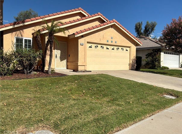7776 Somerset, Highland, CA 92346