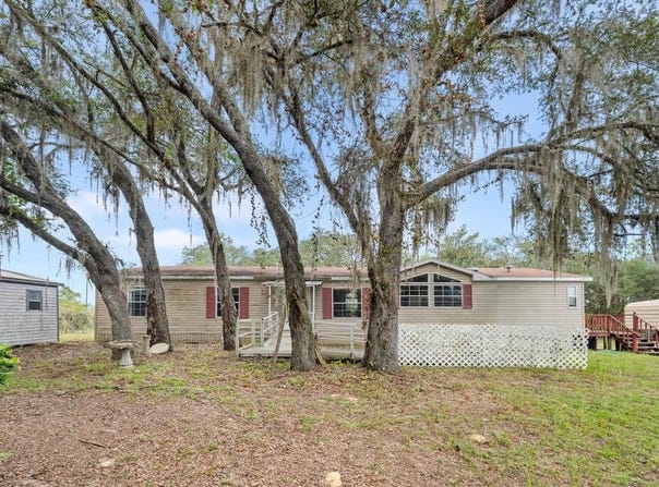 12490 NE 75th St, Bronson, FL 32621