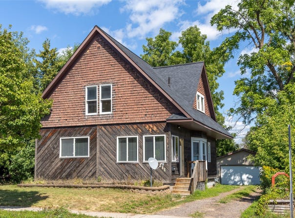 211 W 2nd Street N, Ladysmith, WI 54848