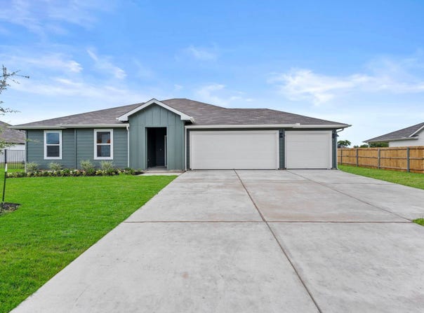 473 ATTICUS Cv, Lockhart, TX 78644