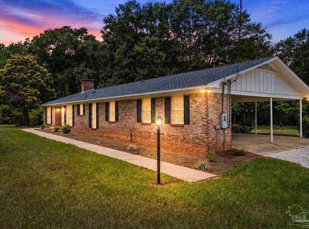 3401 Robinsonville Rd, Atmore, AL 36502