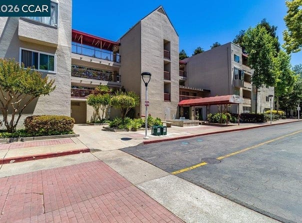 3173 Wayside Plaza, Walnut Creek, CA 94597