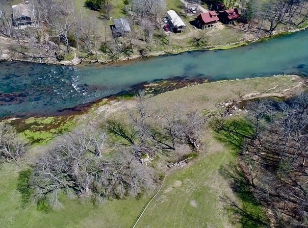 620 RIVERVIEW DRIVE, Mammoth Spring, AR 72554