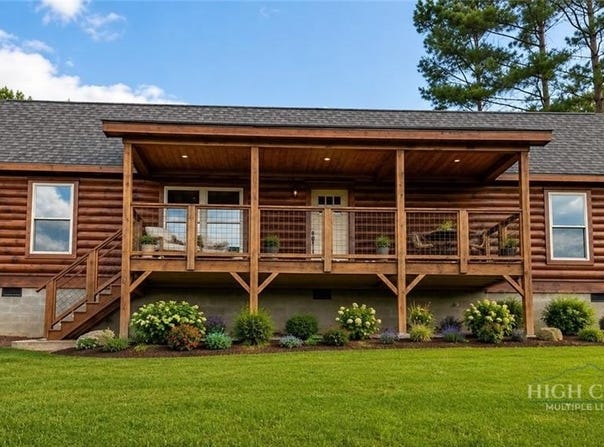 608 Willowbend Lane, Jefferson, NC 28640