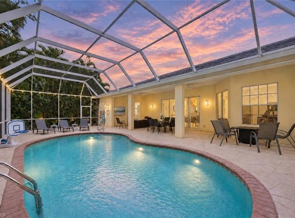 1896 Piccadilly Circus, NAPLES, FL 34112
