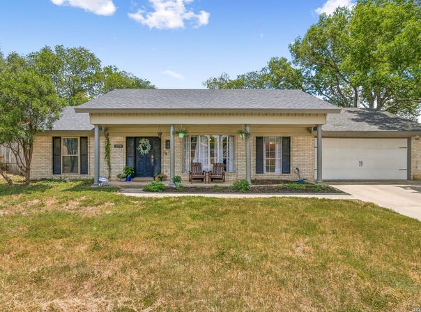 12330 Bridge Path St, San Antonio, TX 78233