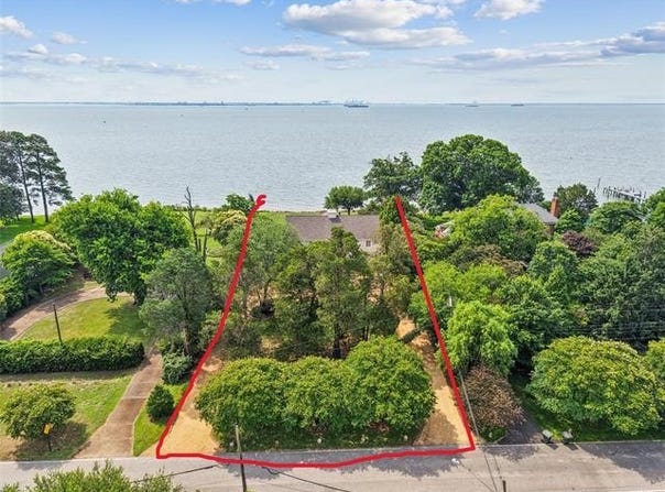 2402 Chesapeake Avenue, Hampton, VA 23661