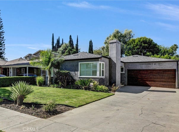 425 N Griffith Park, Burbank, CA 91506