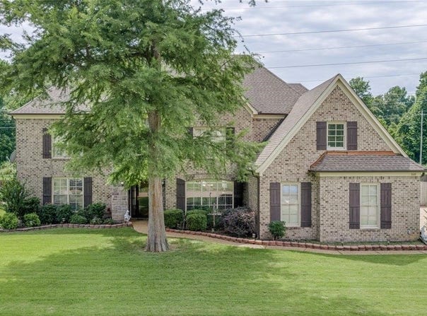1045 WOODLAND GLADE Cv N, Unincorporated, TN 38018