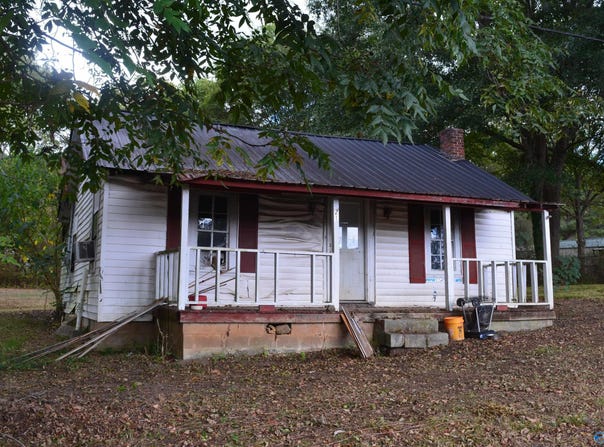 16036 W Main Street, Stevenson, AL 35772