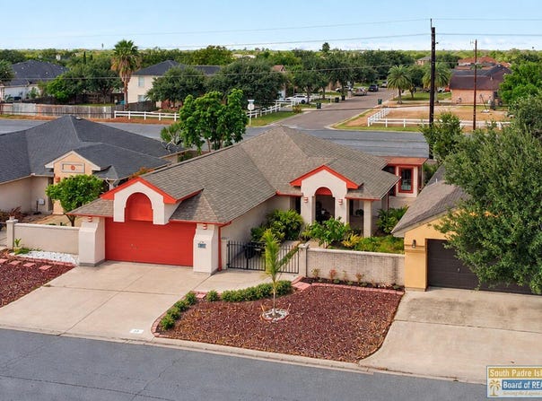 114 Willow Circle, Harlingen, TX 78552