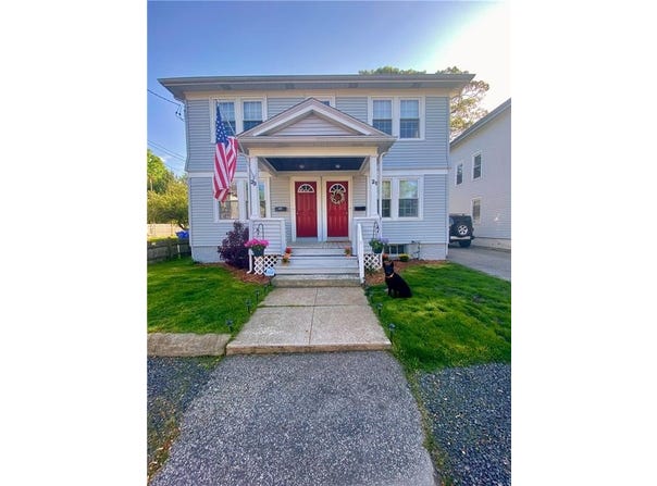 21 Washburn Avenue, East Providence, RI 02916