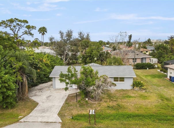 340 PERIWINKLE ROAD, VENICE, FL 34293