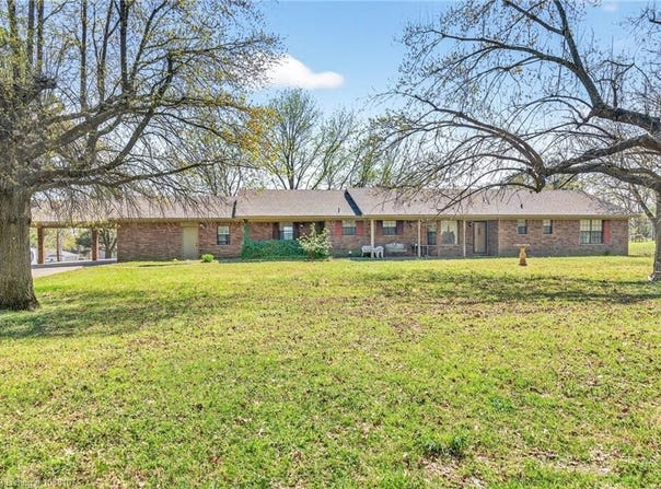 19071 Chloe Layne RD, Spiro, OK 74959