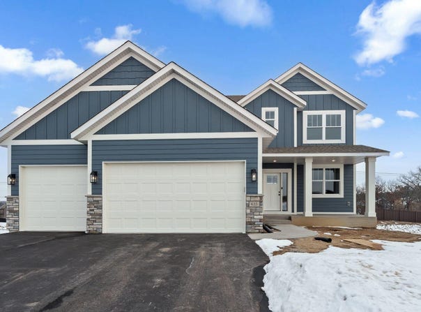 631 Parkside Court, Eagan, MN 55123