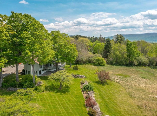 39 Eagle Ridge, Dorset, VT 05251