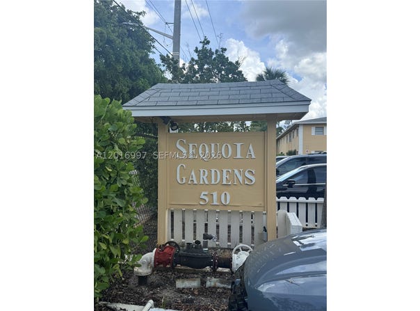 410 SE 2nd Ave, Deerfield Beach, FL 33441