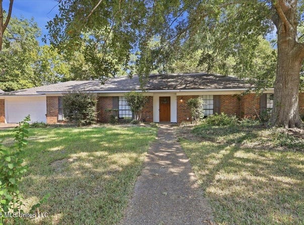 144 Westlake Drive, Brandon, MS 39047