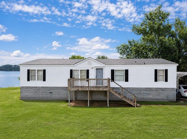 3215 Holiday, White Hall, AR 71602