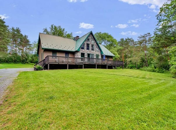 1544 Round Top Road, Wellsboro, PA 16901
