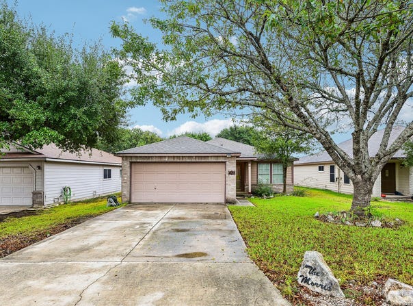 129 KATIE CT, Boerne, TX 78006