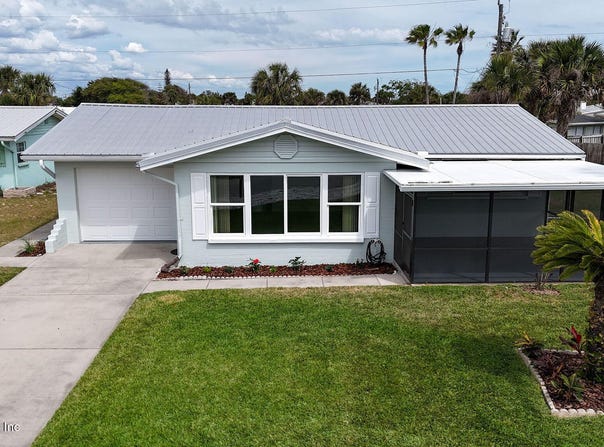 37 BERKLEY Road, Ormond Beach, FL 32176