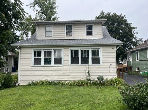 304 E Oak Street, Villa Park, IL 60181