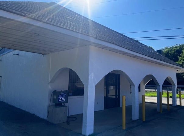 12554 Main St., Martin, KY 41649