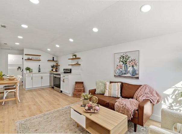 371 W EVANS St, Eureka, UT 84628