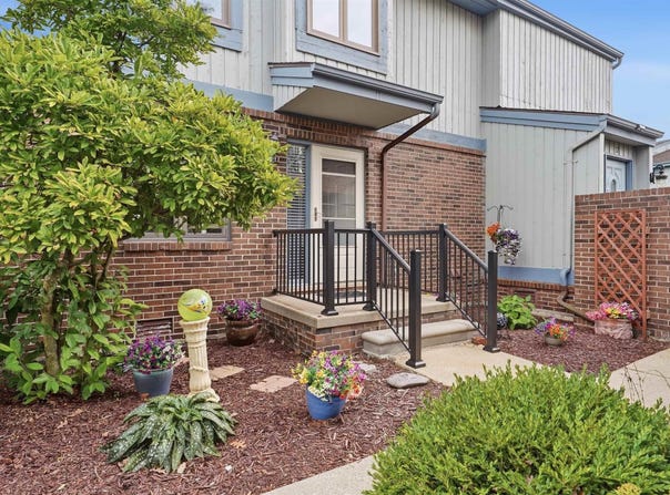 1715 River Rd #11, Saint Clair, MI 48079