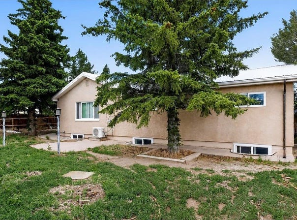 321 Summit St, Silver Cliff, CO 81252