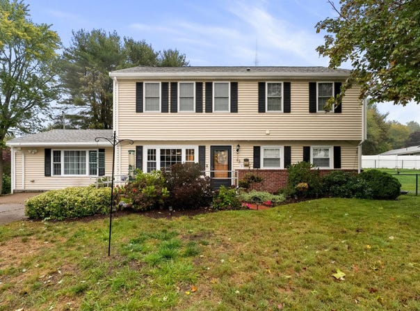 43 Randolph Ave, Brockton, MA 02302