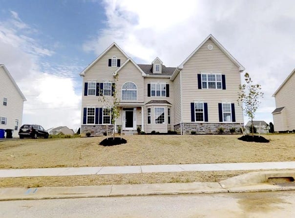 1 SUMMIT Drive, SMYRNA, DE 19977