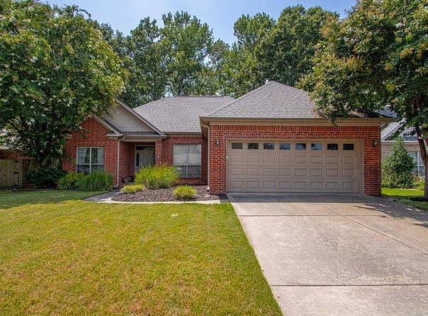 1135 MONTANA, Conway, AR 72034