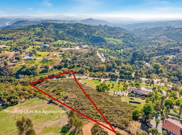 3770 Peony Dr, Fallbrook, CA 92028