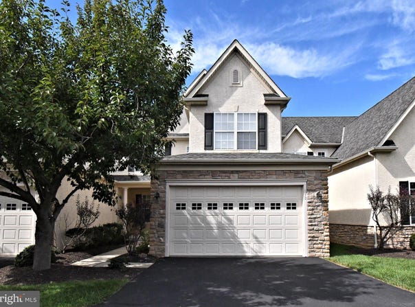 590 HIDDEN LAIR Drive, BLUE BELL, PA 19422