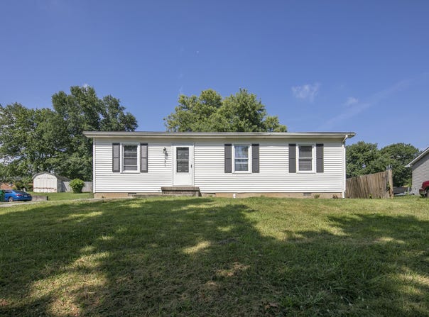 131 Spring Valley Drive, Stanford, KY 40484