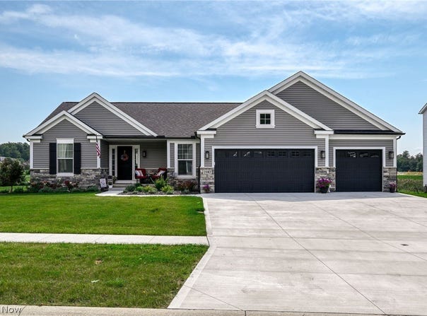 2182 Sugar Maple Drive, Kent, OH 44240