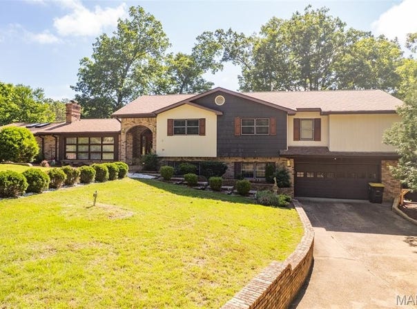 19 Fox Dr., Doniphan, MO 63935
