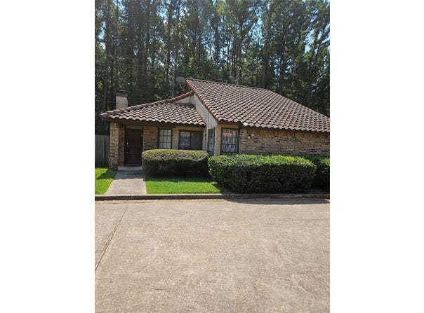 5454 Financial Plaza, Shreveport, LA 71129