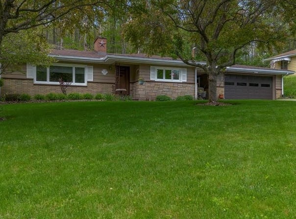 101 Freidhoff Ln, Johnstown, PA 15902