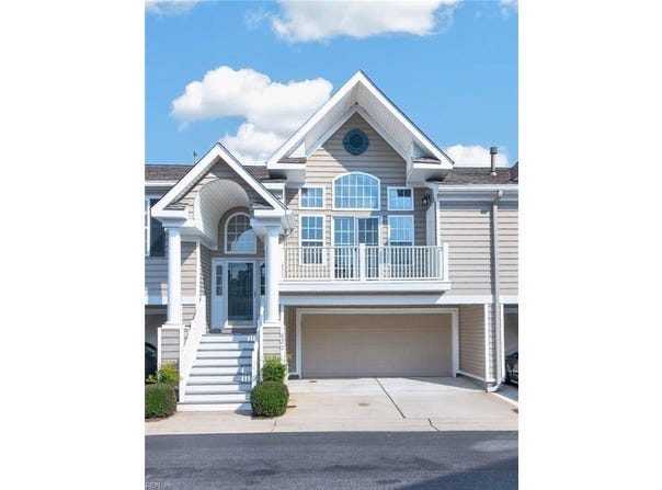 822 Point Way, Virginia Beach, VA 23462