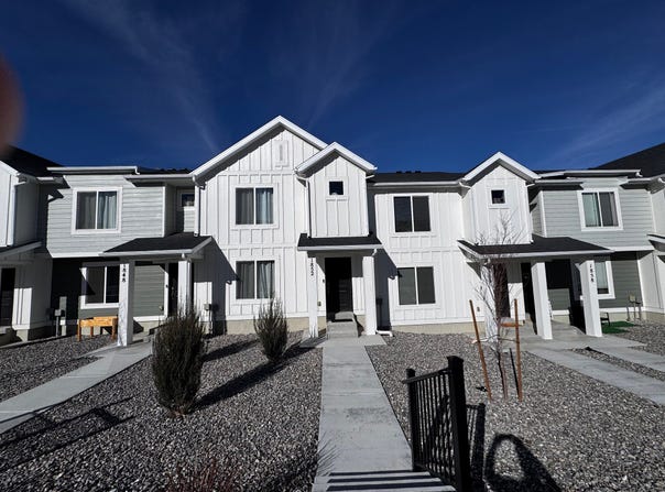 1852 N BLUE IRIS Ave, Tooele, UT 84074