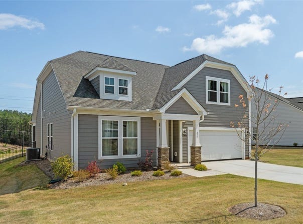 215 Founders Boulevard, Central, SC 29630