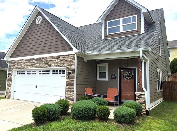 15 Hyde Park Place, Arden, NC 28704