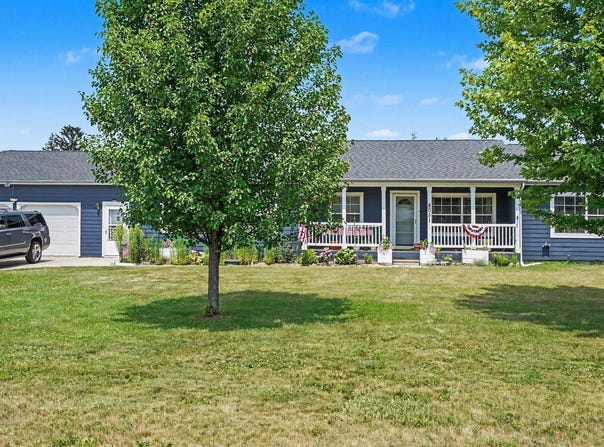 8051 Chippewa Trail, Mt Pleasant, MI 48858