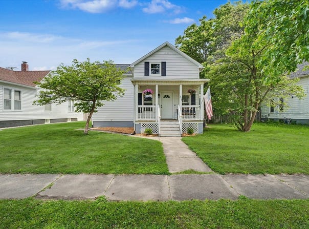 219 E ORLEANS, Paxton, IL 60957